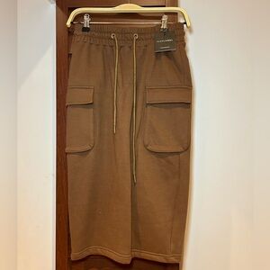 New Brown Jlux Label skirt 🤎